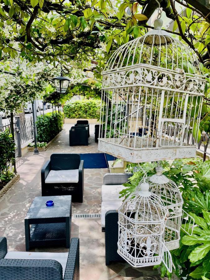 קסטרוקארו טרמה Hotel Villa Serena מראה חיצוני תמונה